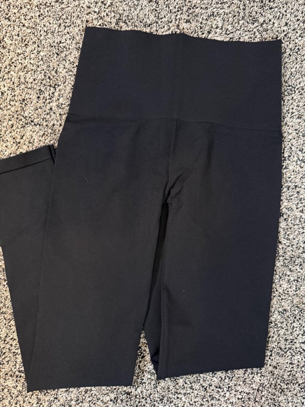 Assets By Spanx Shapewear Leggings